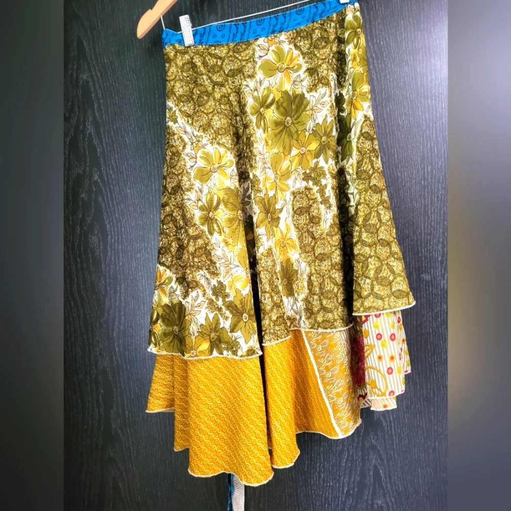 Kariza Yellow and Green A-Line Midi Skirt Or Beach Cover - Picture 1 of 16